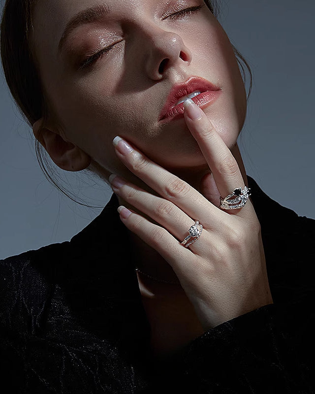 Lunar Eclipse Stone Branch Hollow Ring