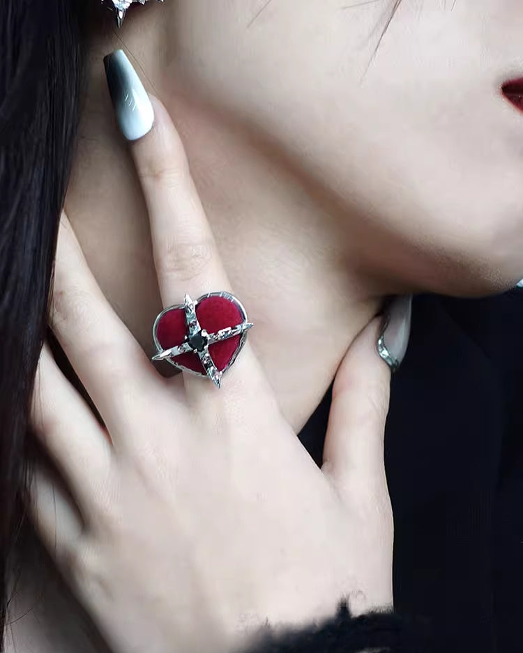 Evil Girl Crazy Flower Ring