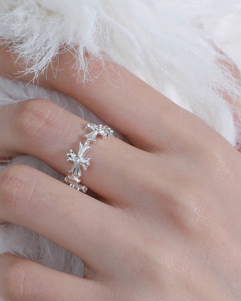 Rose Followers Cross Ring