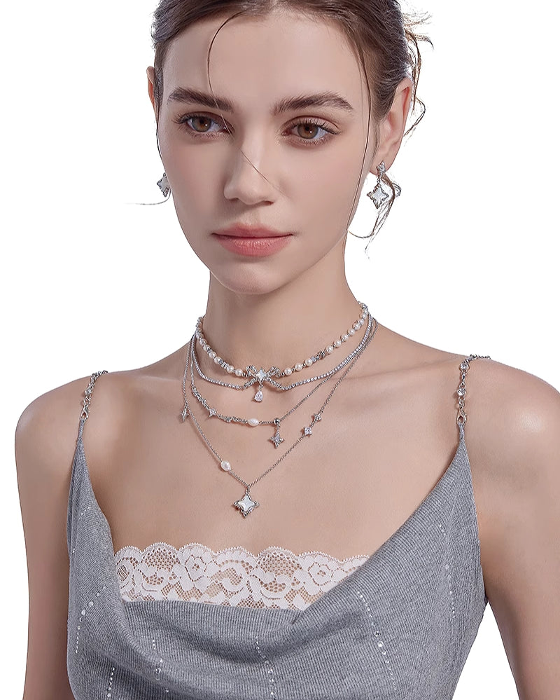 Stars Attraction Layer Necklace