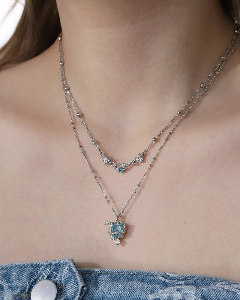 Snake Dance Heart Blue Layer Necklace