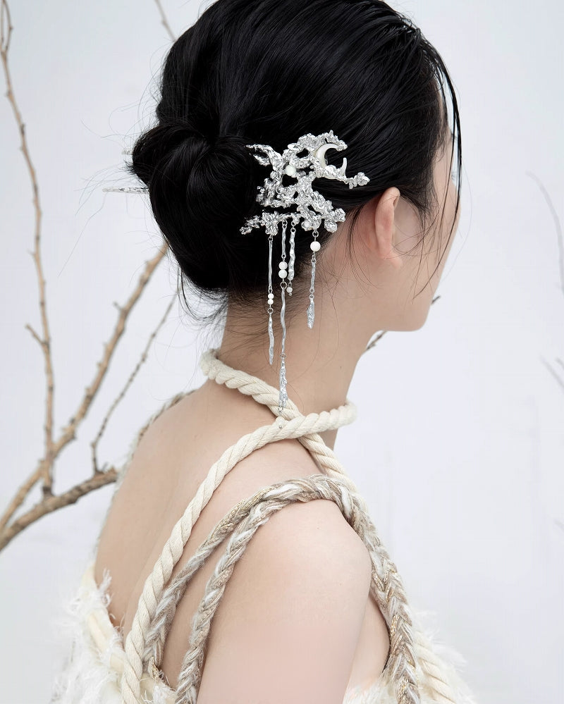 Moon Tassel Hairpin