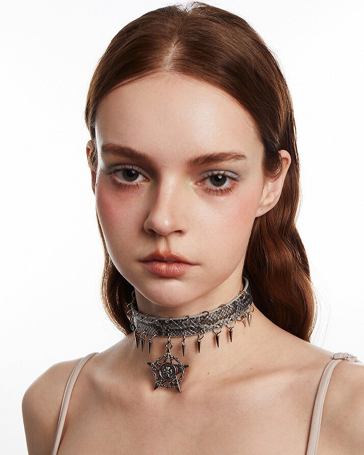 Star Trail Spiked Choker