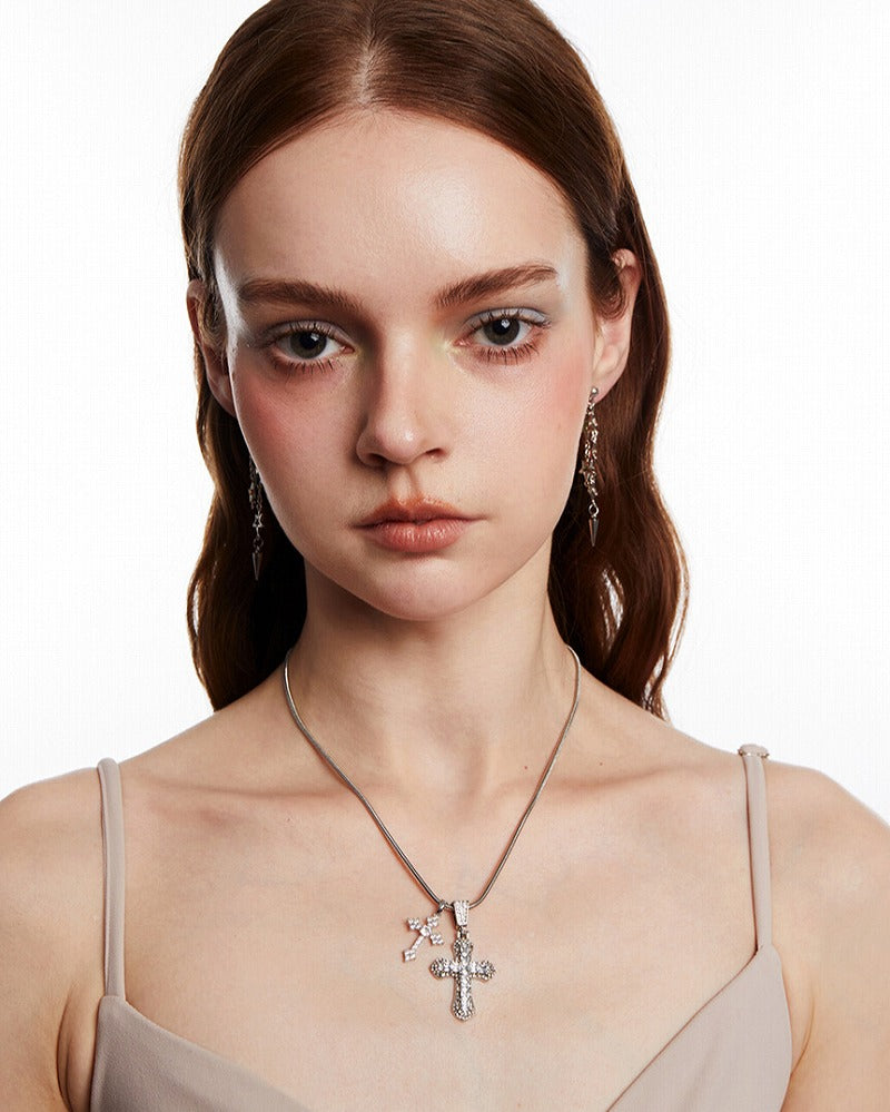 Star Trail Cross Necklace 01