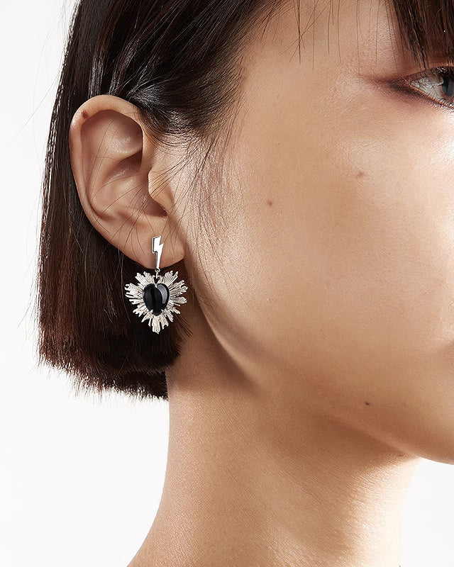 Lightning Sacred Heart Earrings02