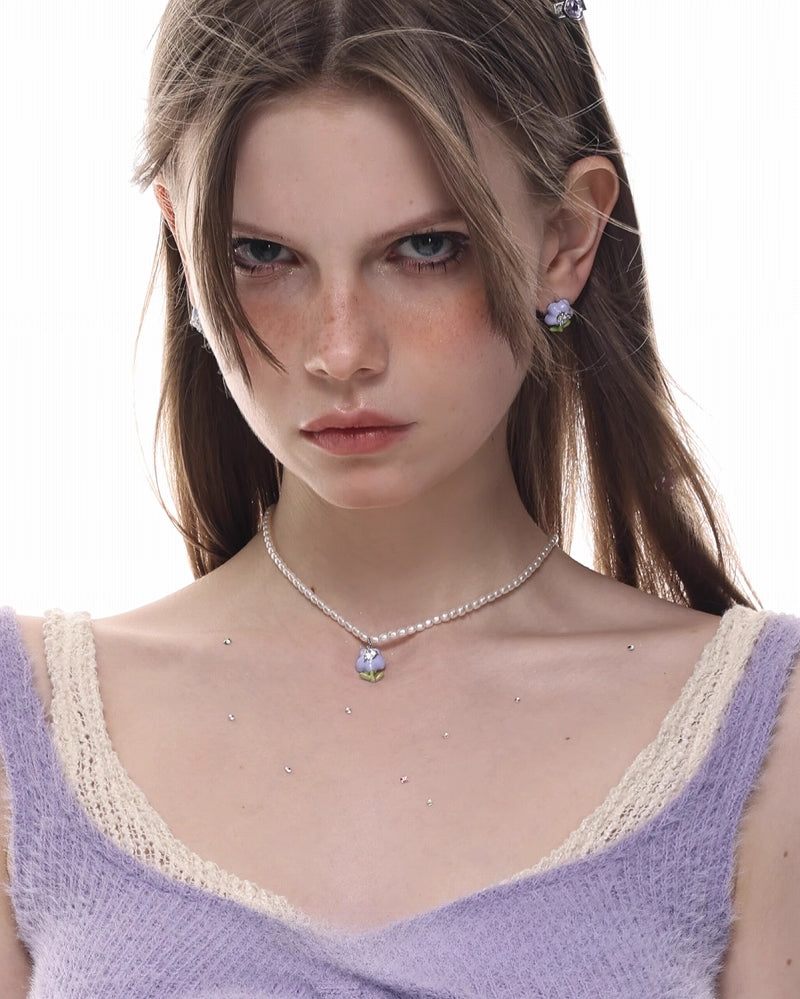 Cream Tulip Pierce