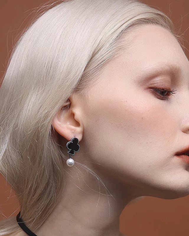 Lucky Cards Agate Pearl Earrings