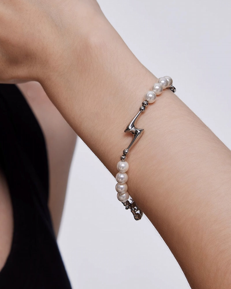 Y2B Lightning Bracelet
