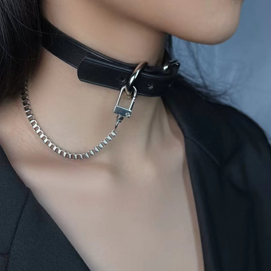 Punk Chain Choker