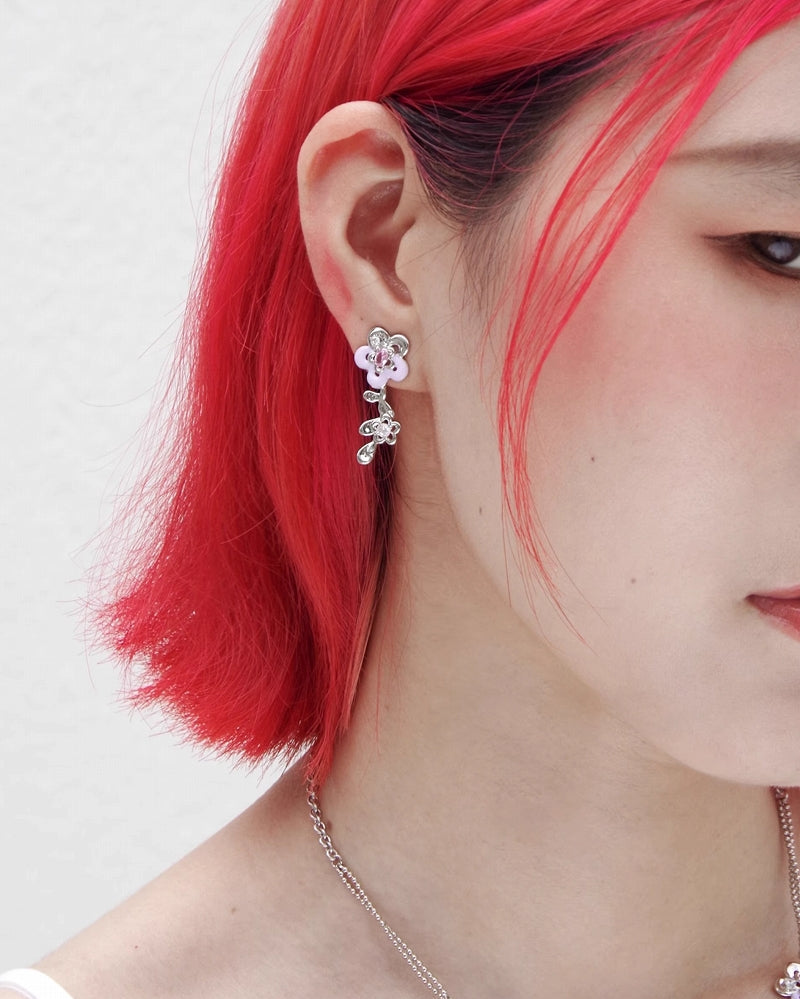 Summer Night Murmur Purple Flower Earrings