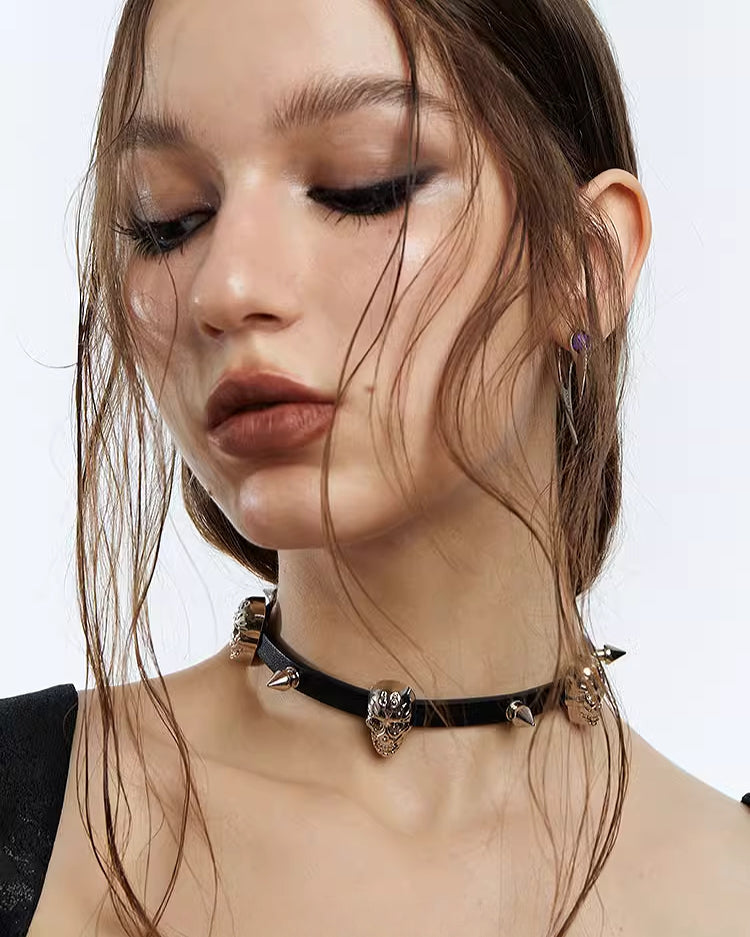Evil Girl Punk Skull Choker