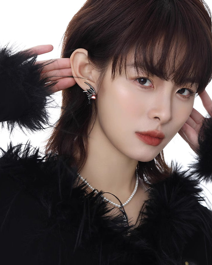 Black Bat Wing Earrings 03