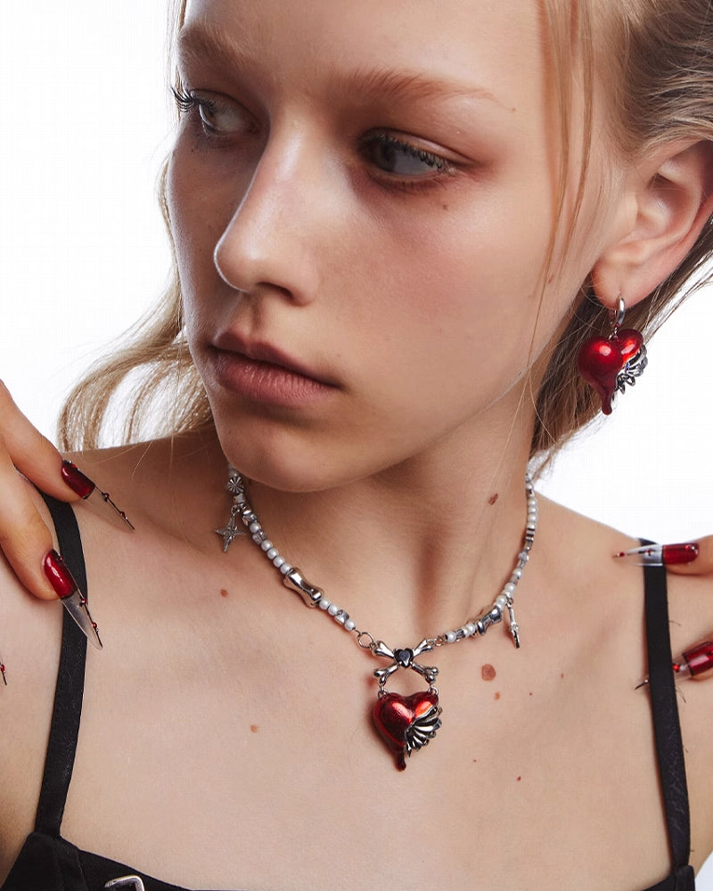 Bone Heart Necklace 01