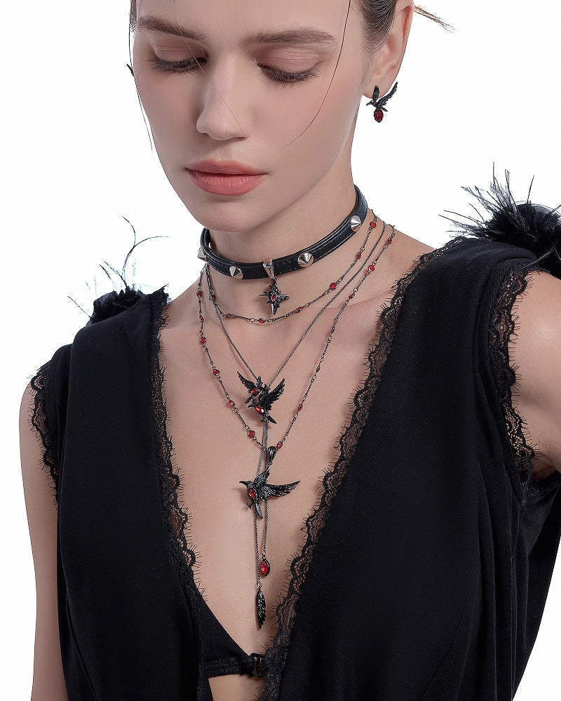 Thorn Dark Crow Earrings 01