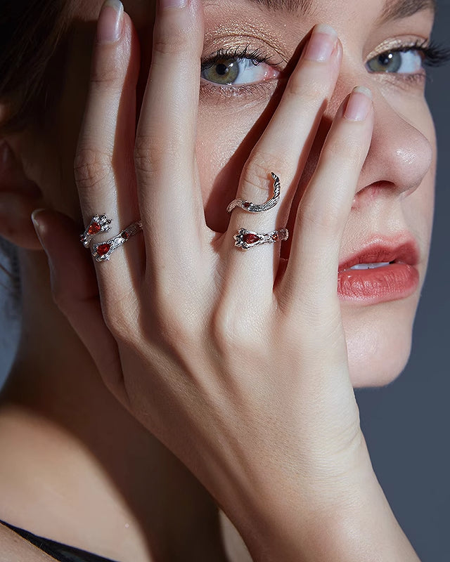 Lunar Eclipse Lion Ring