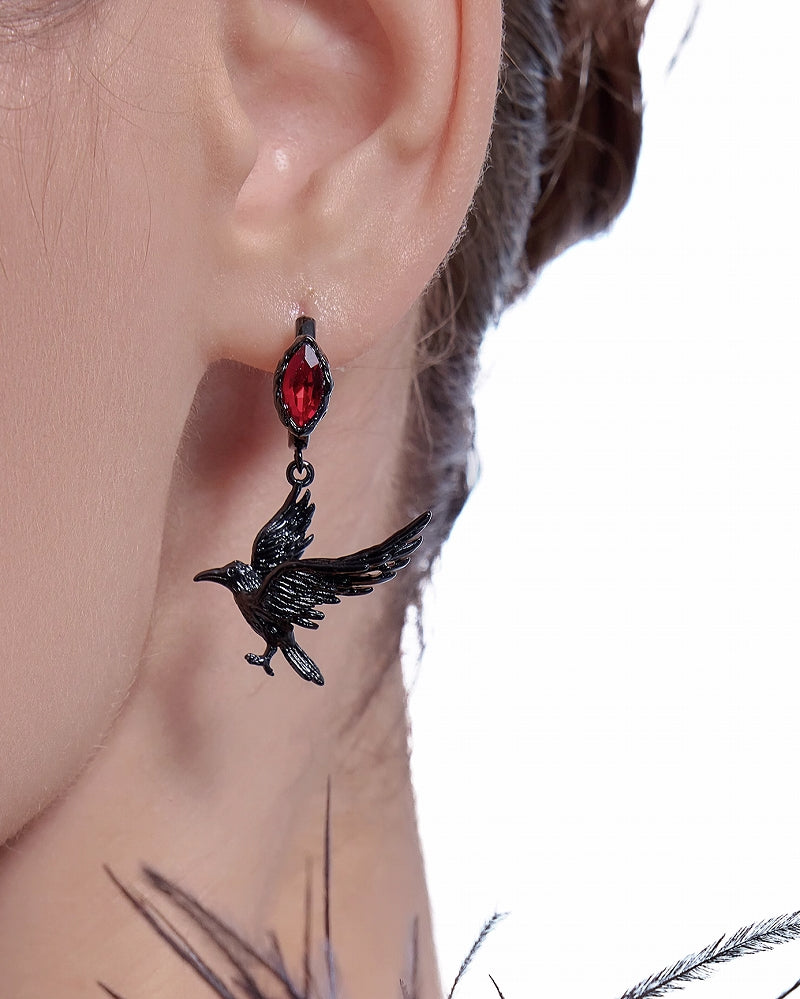 Thorn Dark Crow Earrings 02