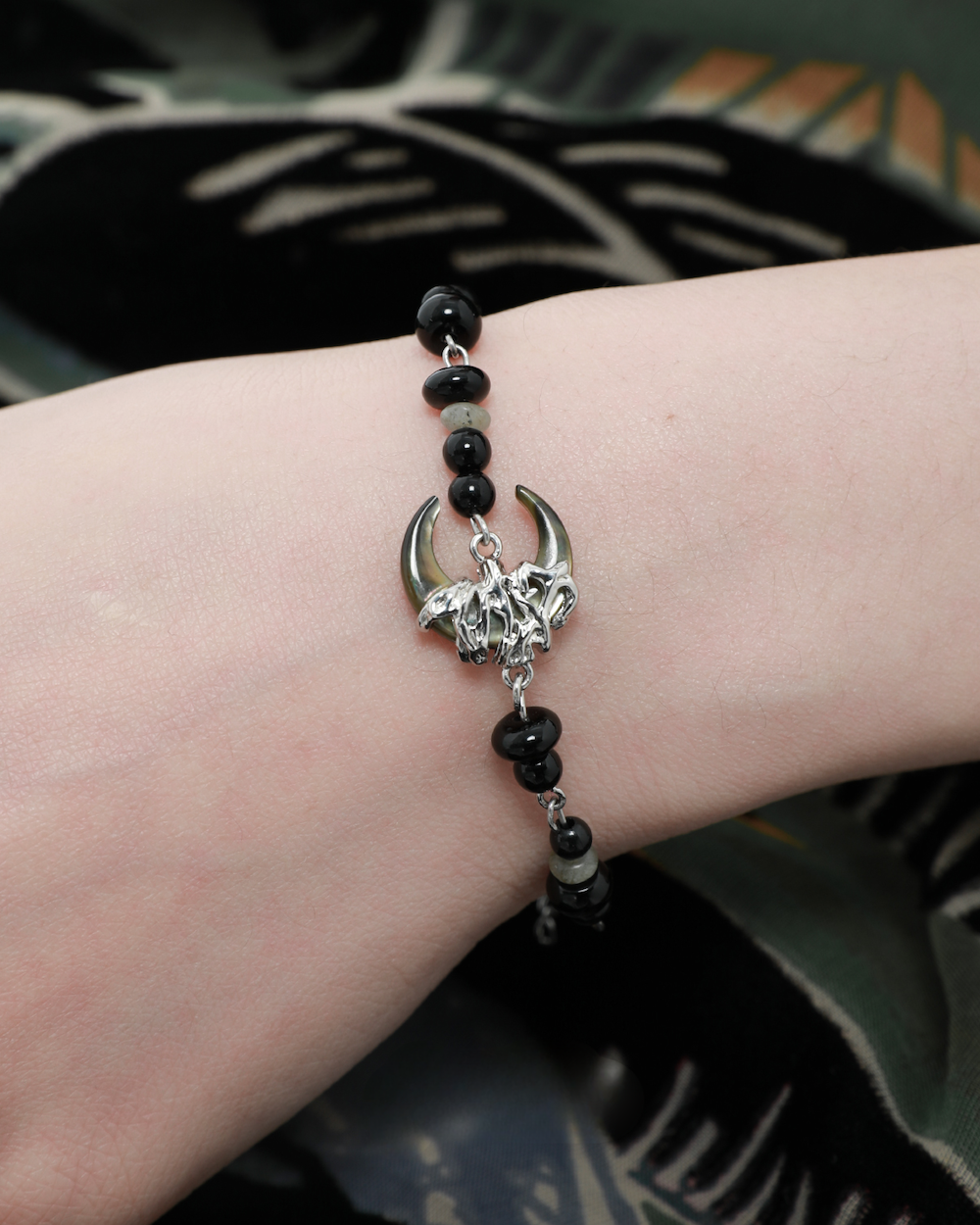 Dark Moon Bracelet01