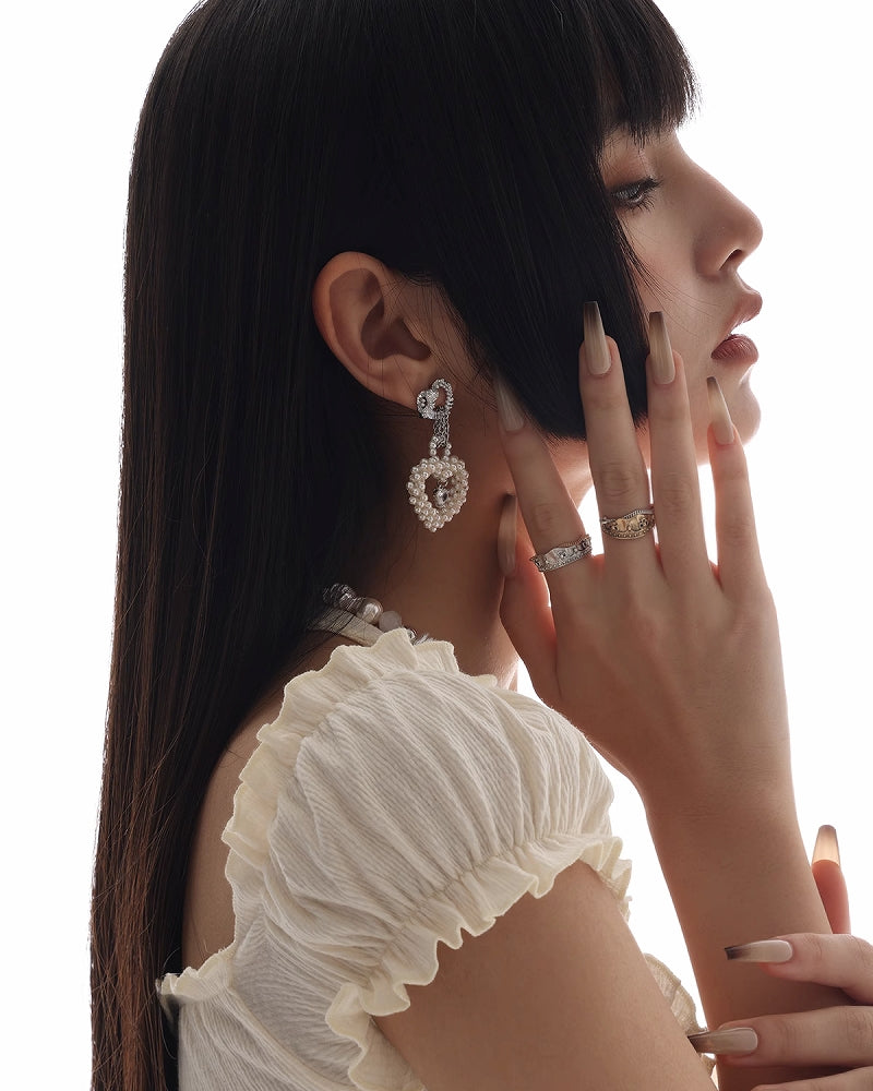 Cream Heart Love Pearl Earrings