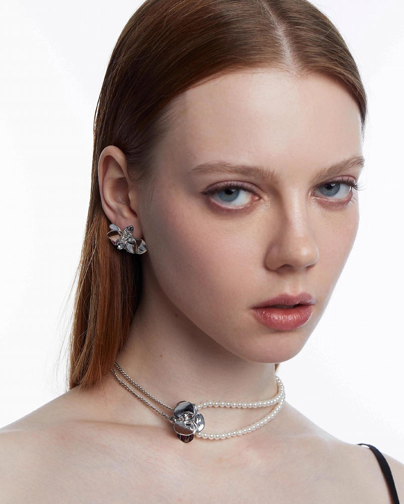 Iris Flower Pearl Layer Choker
