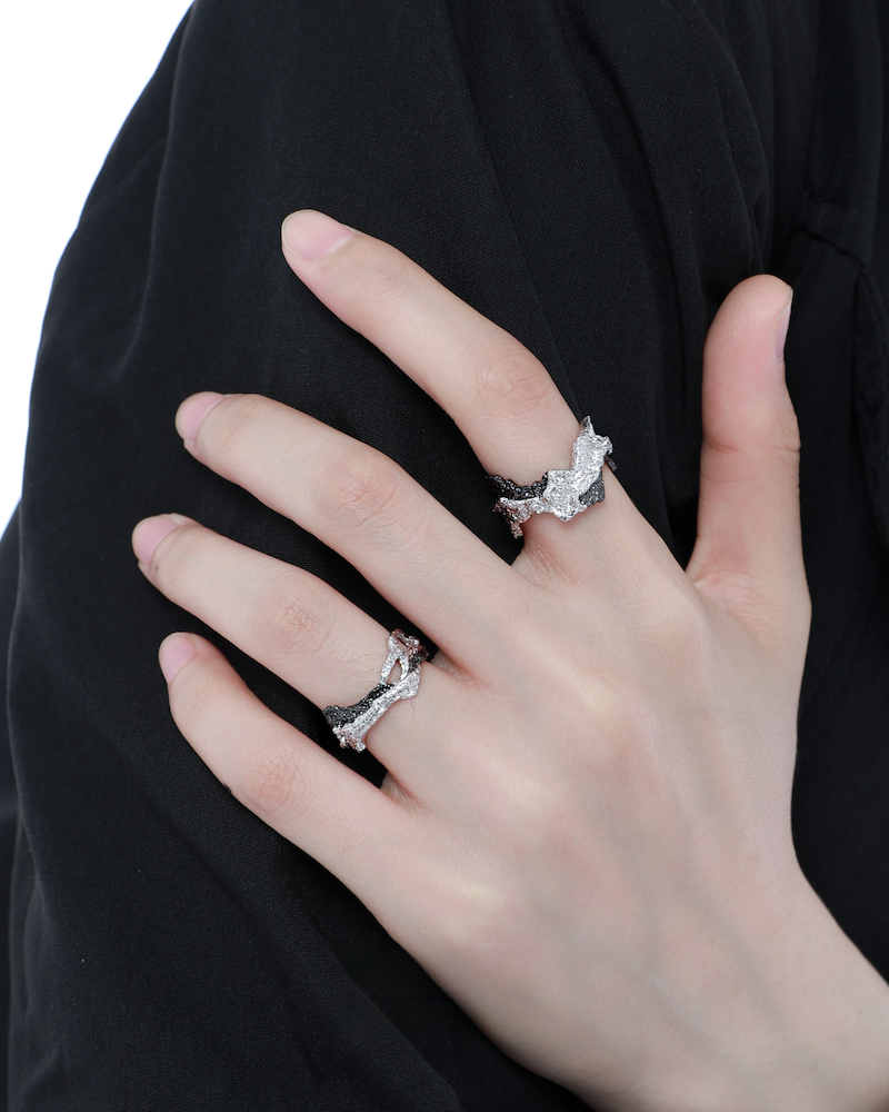 Light & Shadow Ring