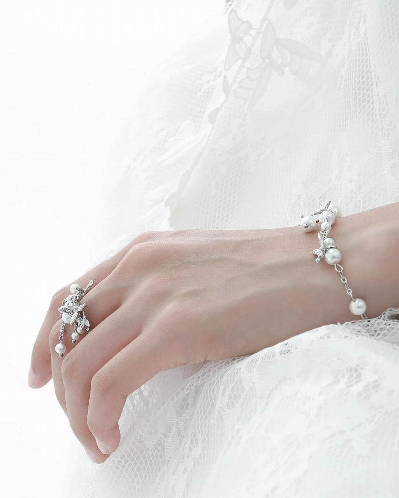 Butterfly Bubble Tassel Ring