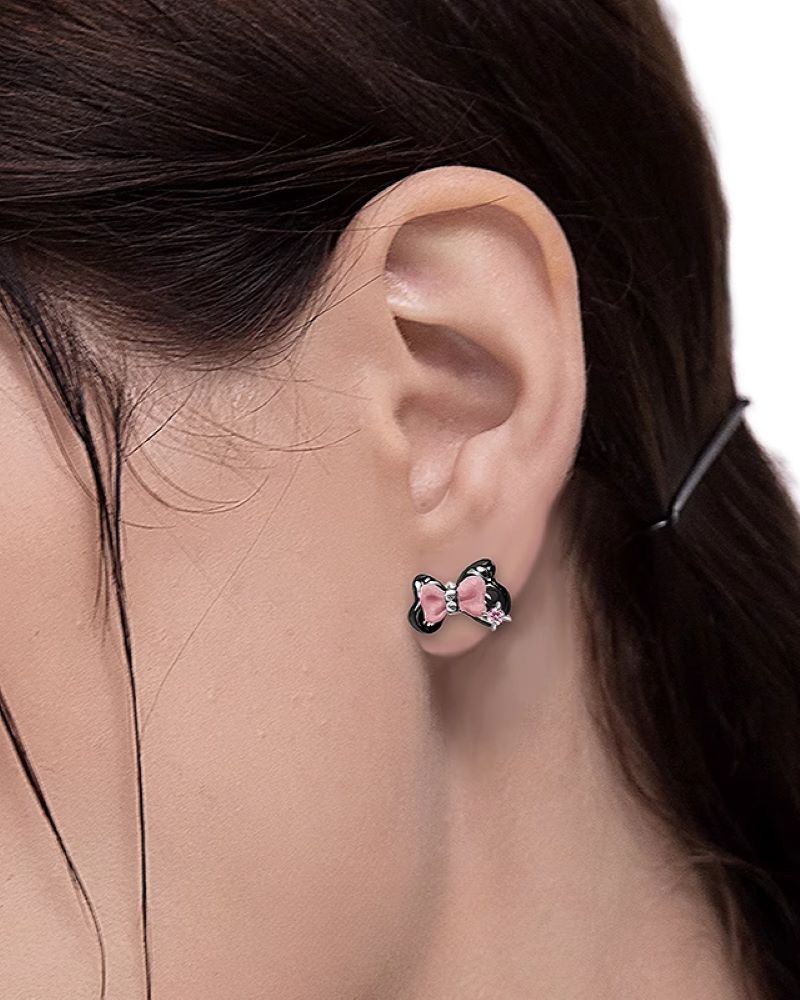 Black ＆ Pink Bow Earrings