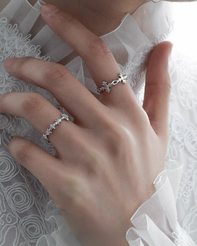 Star Orbit Star Cross Ring