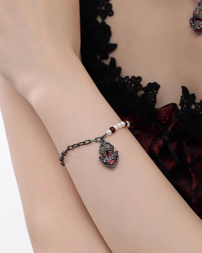 Dark Heart Crown Bracelet
