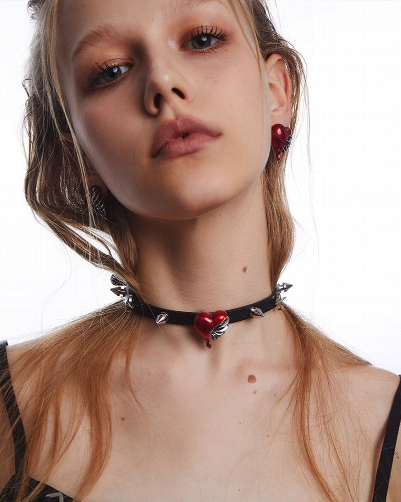 Bone Heart Choker 02