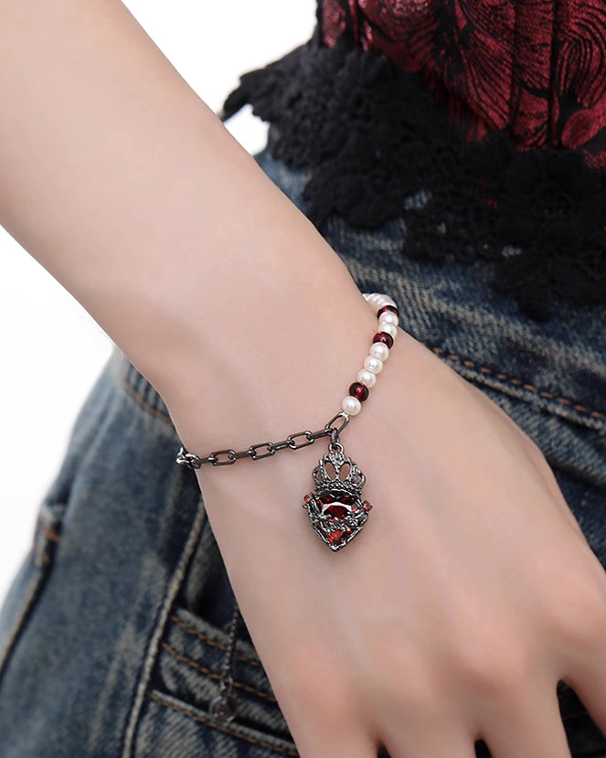 Dark Heart Crown Bracelet
