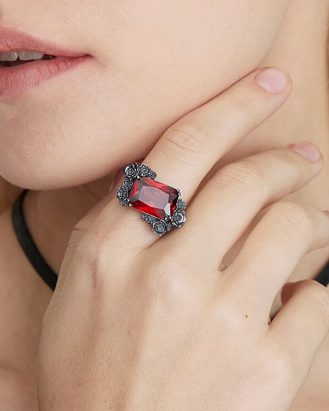 Secret Garden Rose Ring