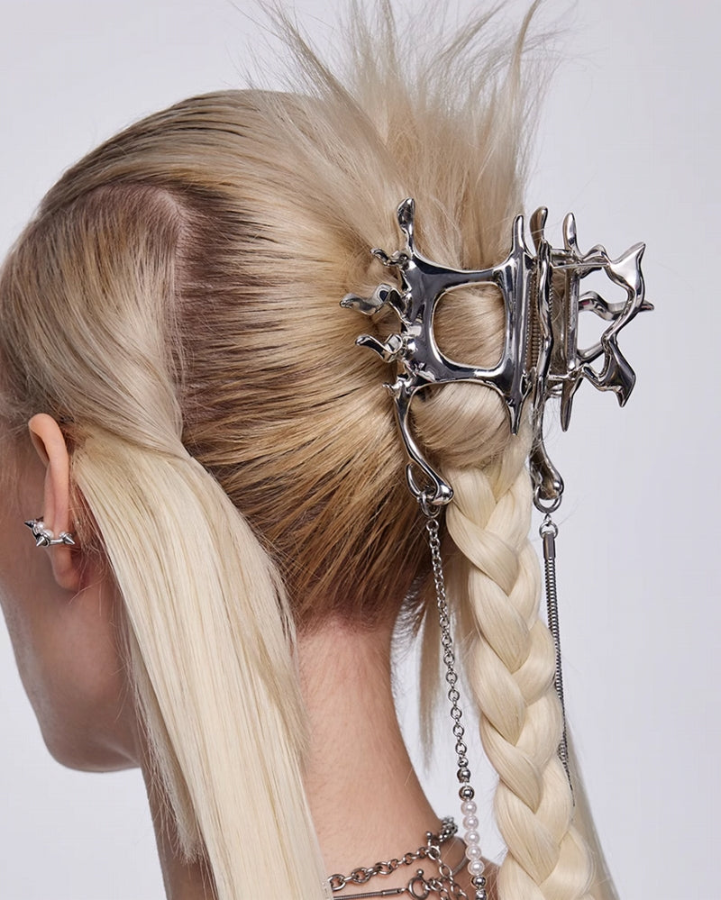 Y2B Grip Metal Tassel Hair Clip