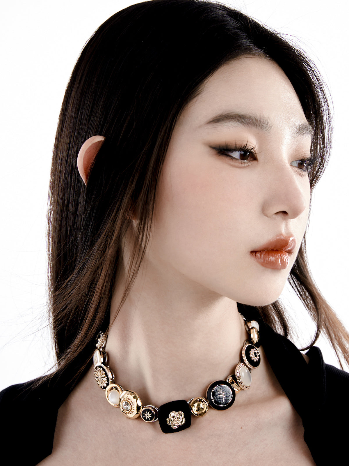 Black&Gold Button Necklace